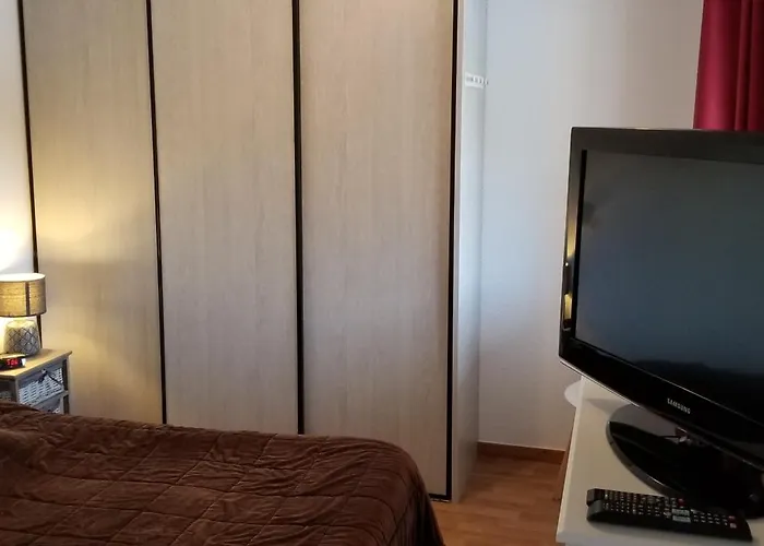 Au Centre De La Station De Ski De Valfrejus - Appartement 4-6 Personnes
