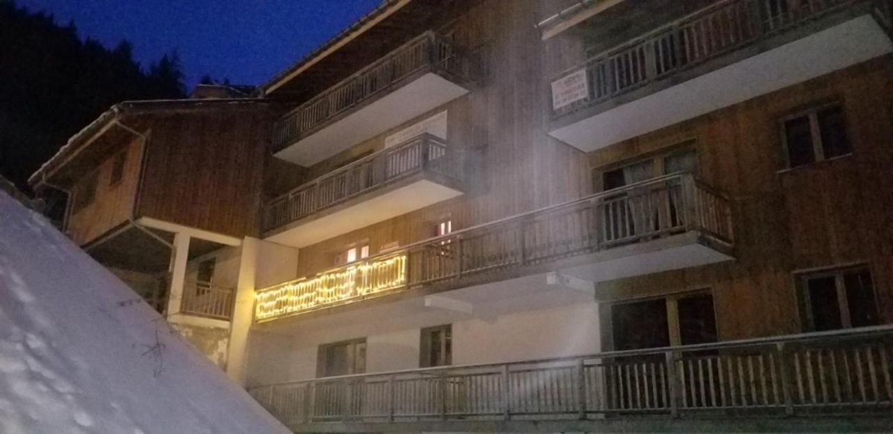 Apartment Au Centre De La Station De De - 4-6 Personnes *